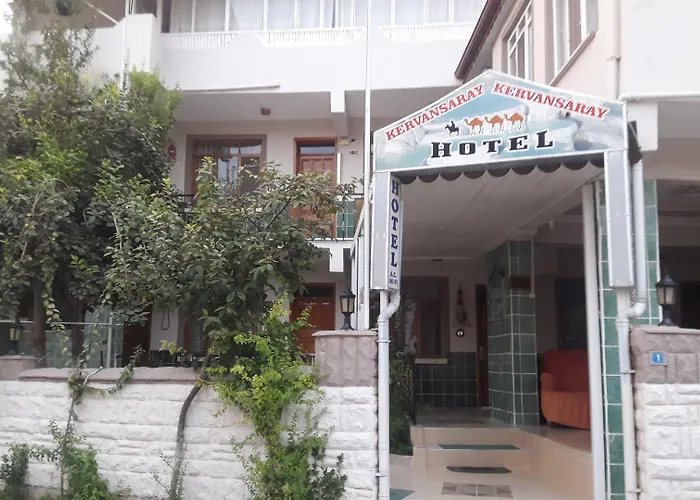 Ξενοδοχείο Kervansaray 3*