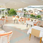 Ξενοδοχείο Kervansaray