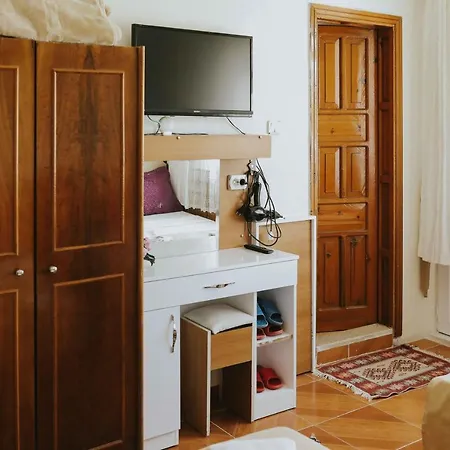Hotel Kervansaray 3*