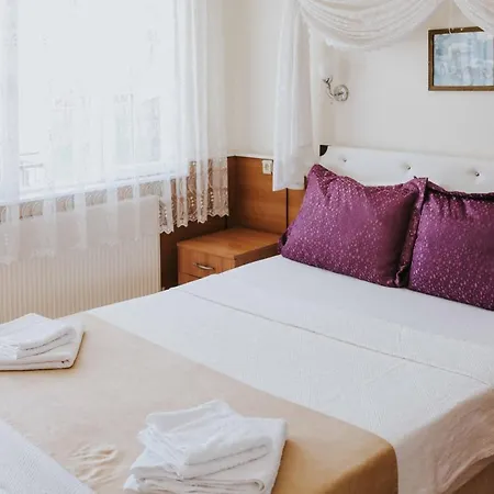 Hotel Kervansaray 3*