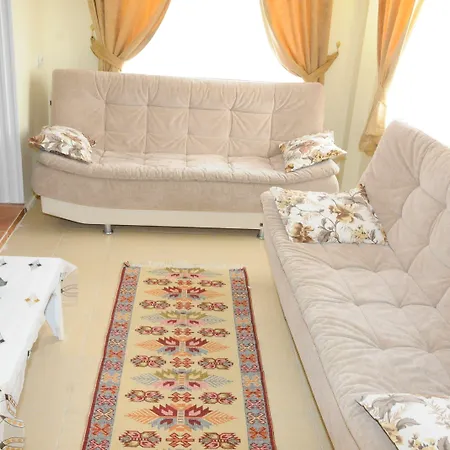 Kervansaray מלון 3*